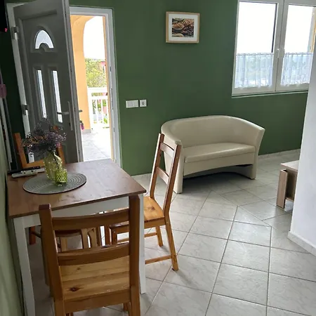 Apartment Starcevic *